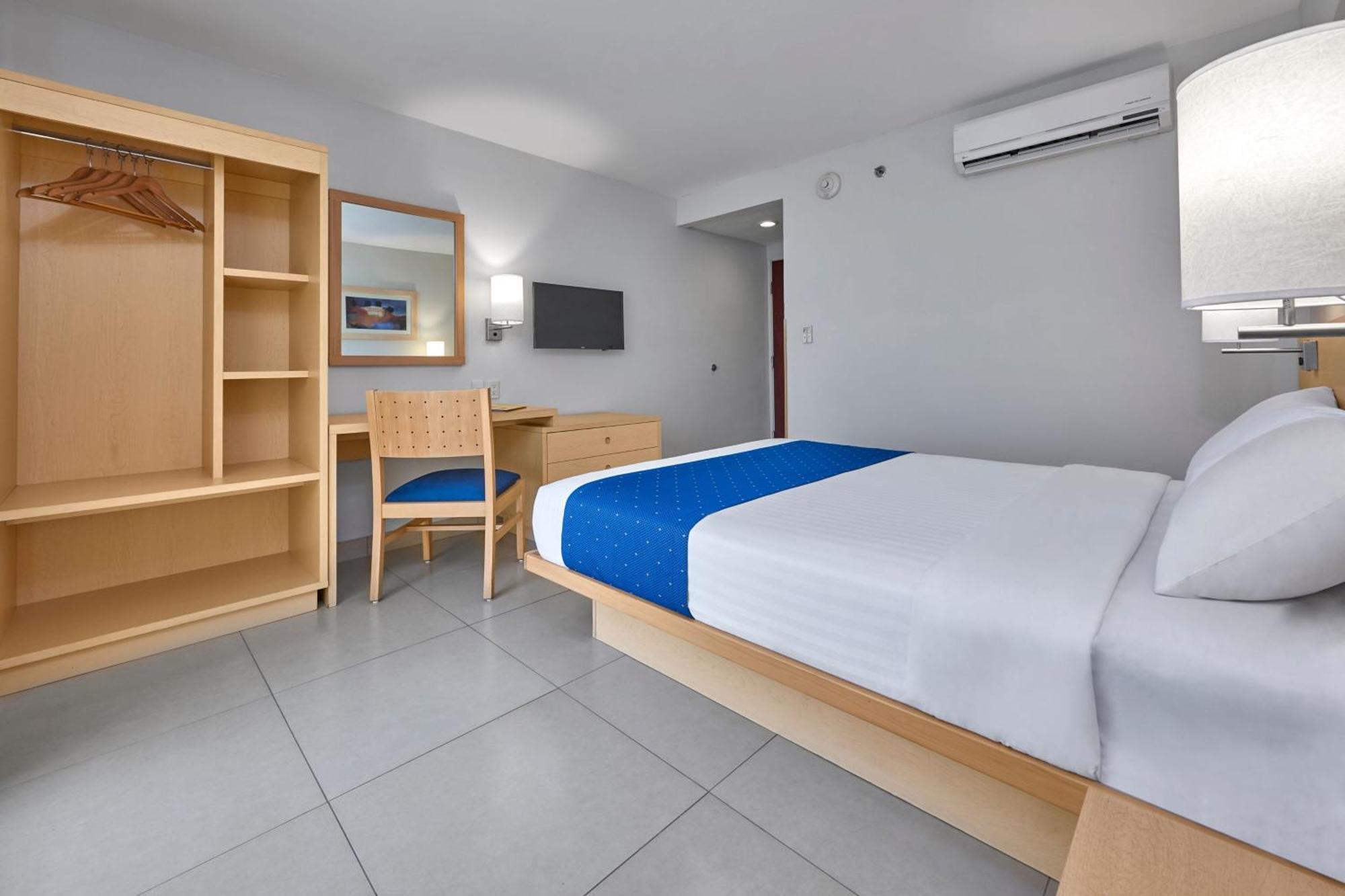 City Express By Marriott Minatitlan Exterior photo
