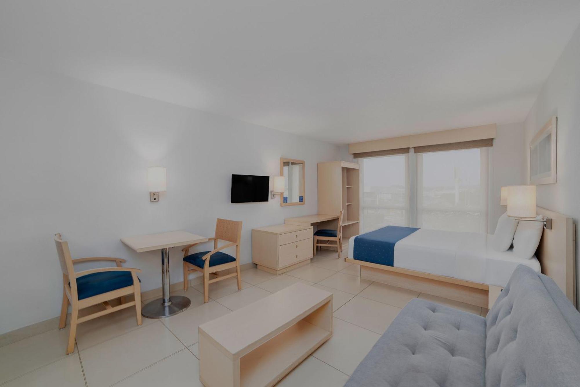 City Express By Marriott Minatitlan Exterior photo
